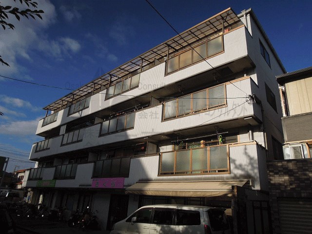 シャトーバーデンバーデン 外観