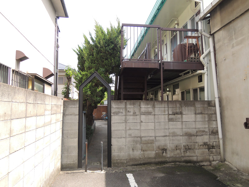 コーポ藤 駐車場