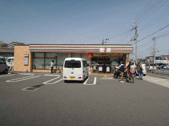 コーポ藤 コンビ二